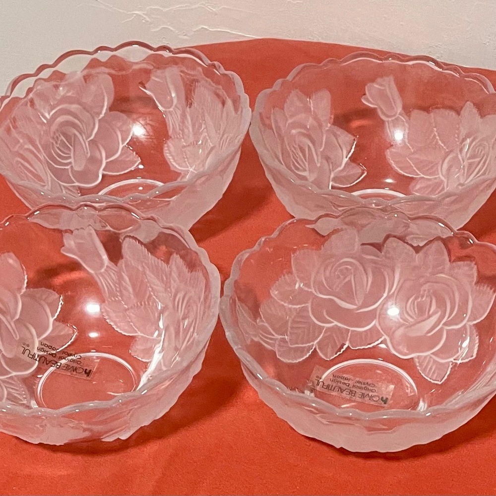 Home Beautiful Crystal Bowls